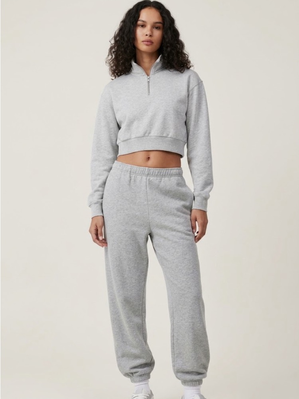 SET Aritzia Tna Cozy Fleece 1/4 Zip Sweatshirt and Boyfriend Joggers in Gray